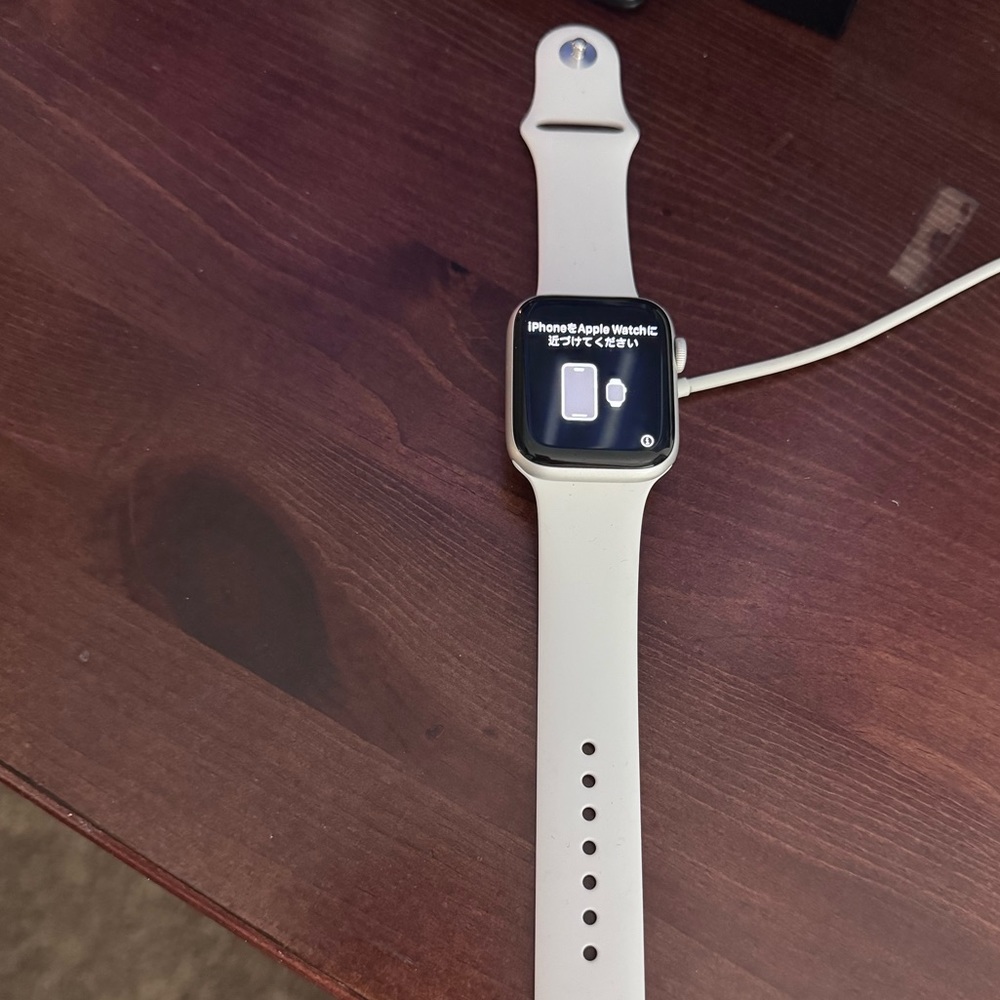 Apple Watch 44 MM SE 2 with cellular